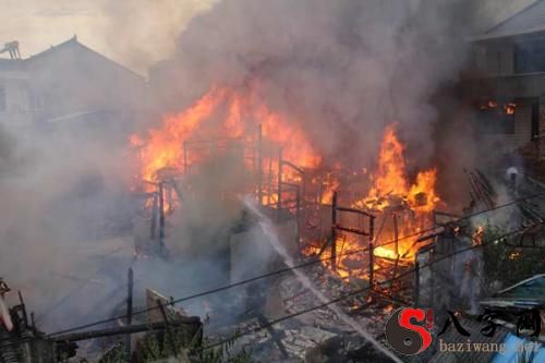 梦见老房子突然起火